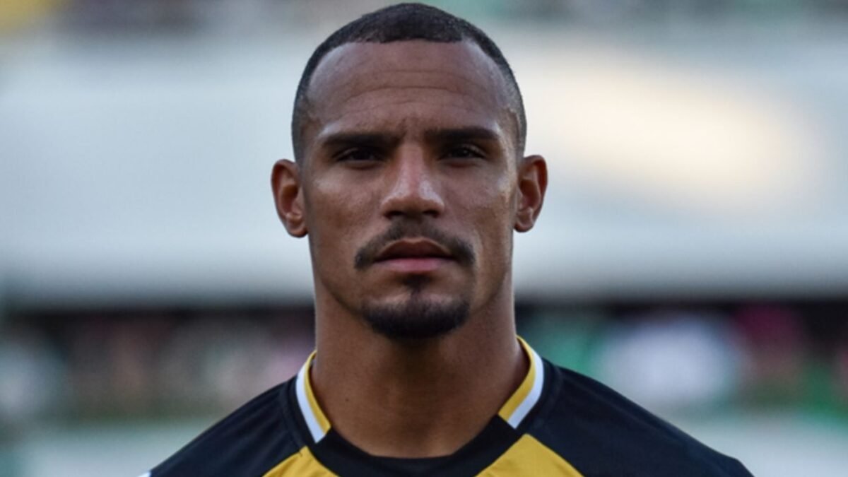 Coritiba fecha a contratação do primeiro reforço para 2024