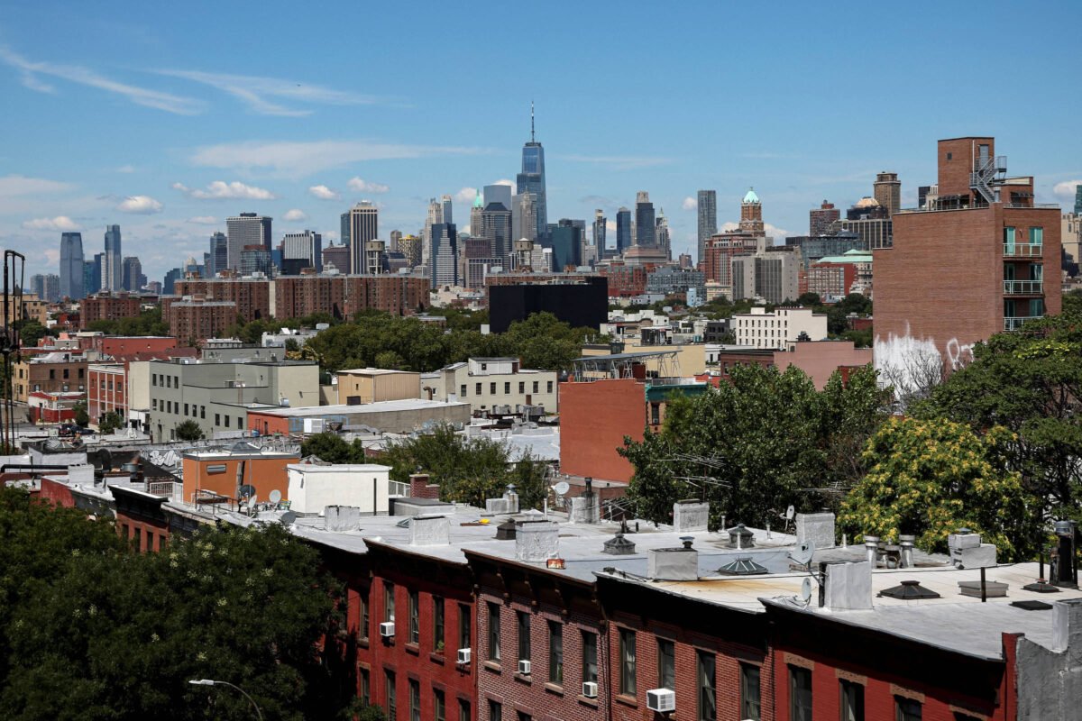 Estados Unidos: Mais jovens moram com os pais - 24/12/2023