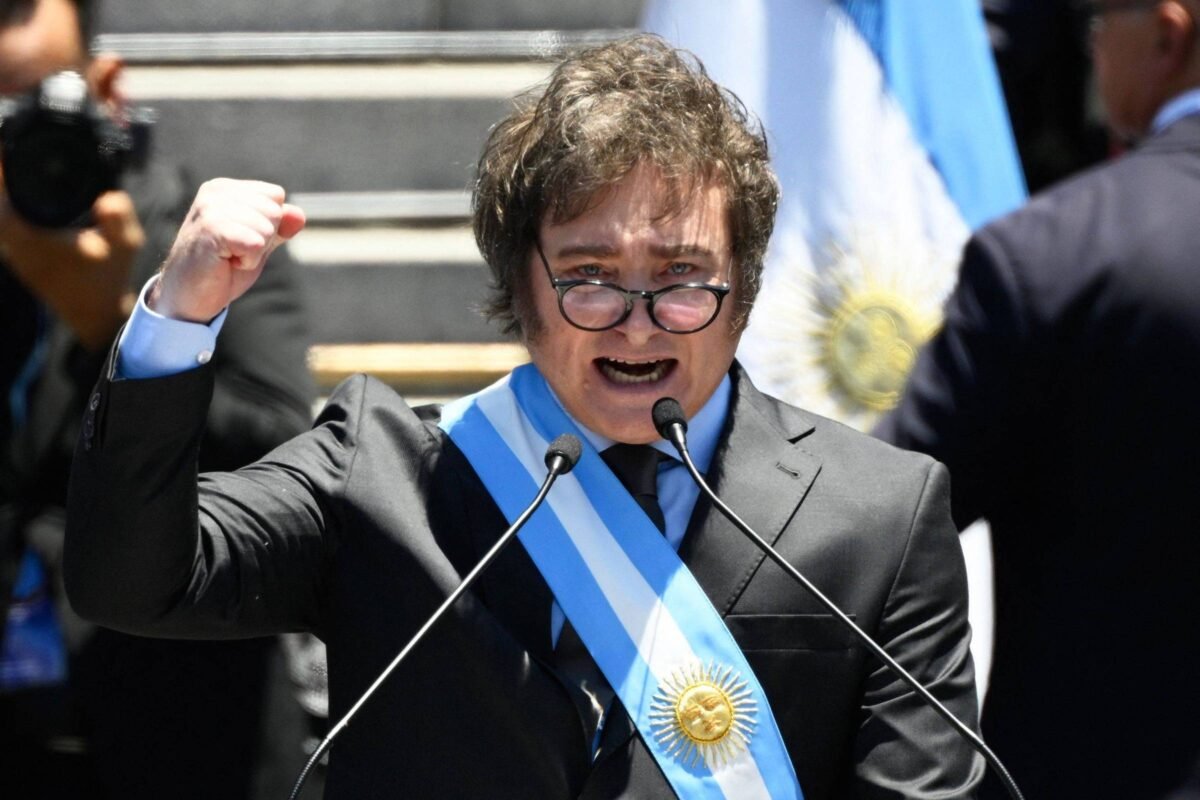 Governo Lula apoia empréstimo de banco para Argentina - 16/12/2023