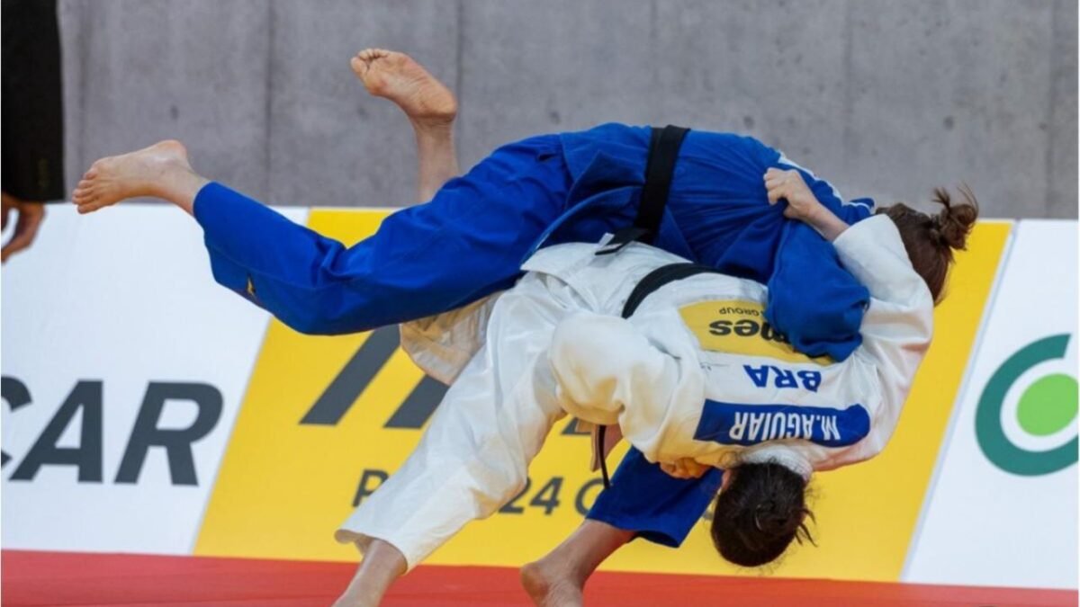 Mayra Aguiar faz história e conquista a medalha de ouro