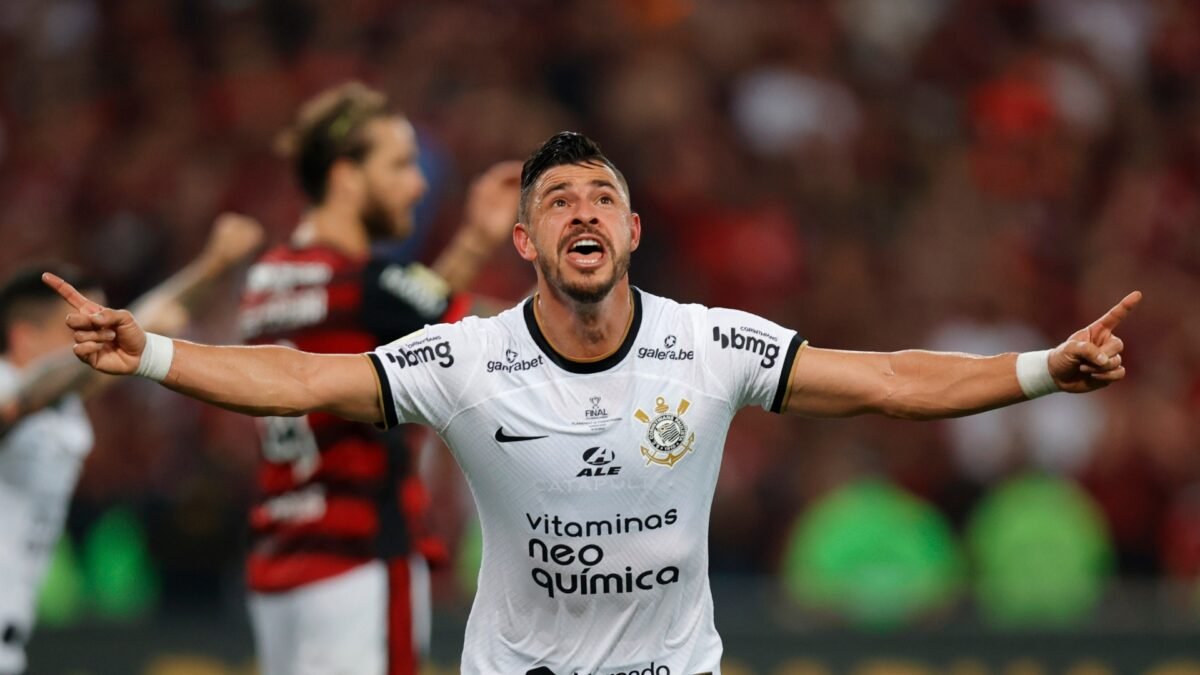 Mercado da bola: as negociações desta terça-feira (26)