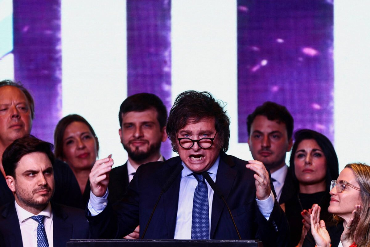 Milei envia ao Congresso projeto de reforma do Estado -