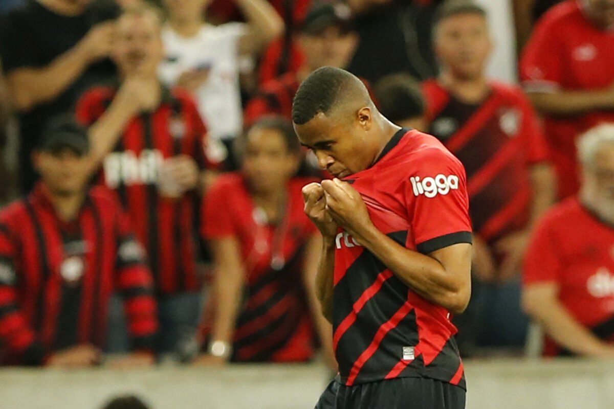 Sem Vitor Roque, veja os cinco jogadores mais valiosos do