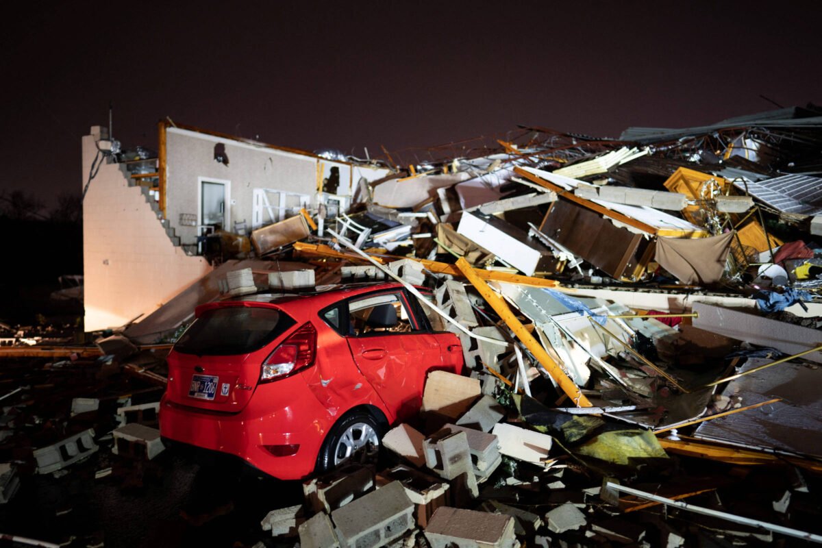 Tornados matam ao menos 6 no Tennessee - 09/12/2023 -