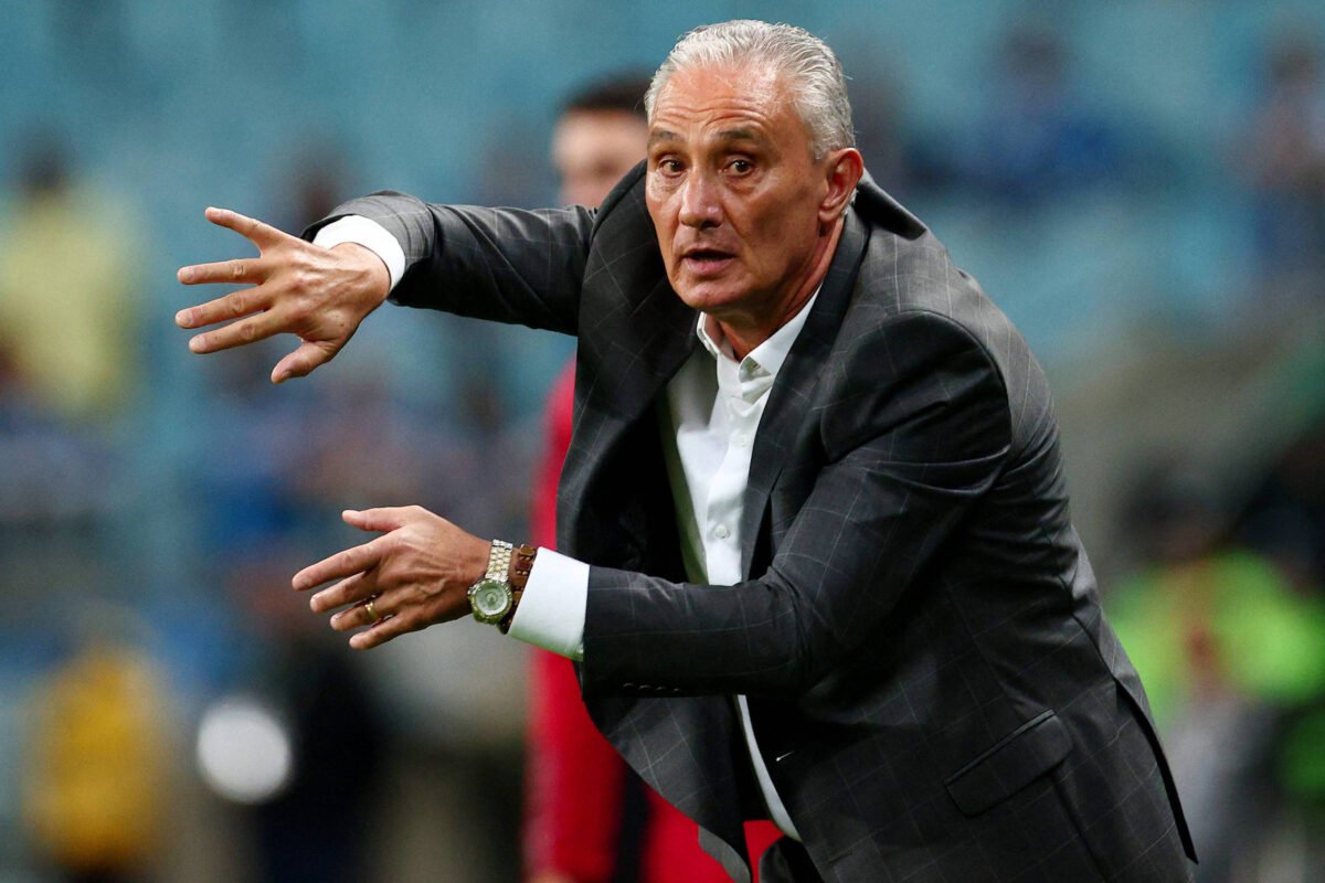 A bola entra também por acaso - 30/01/2024 - Tostão