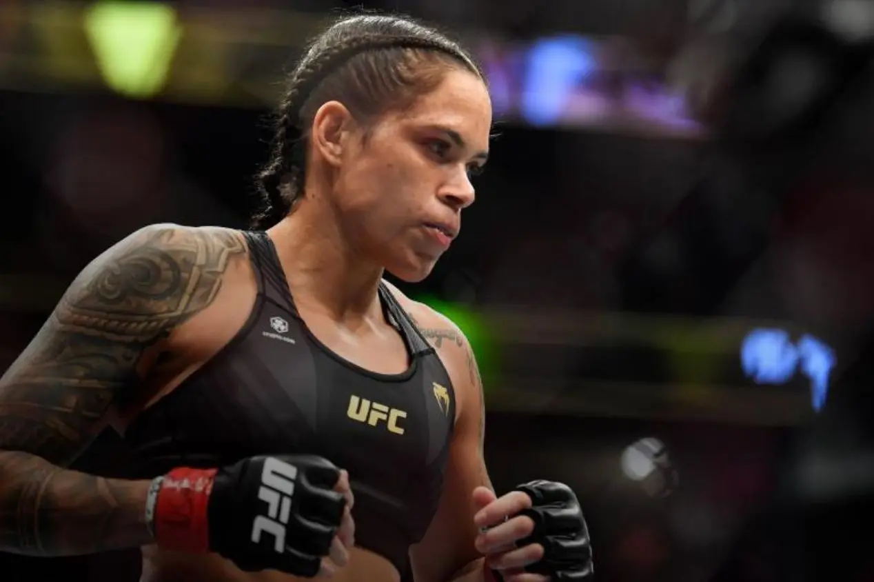Amanda Nunes cogita retorno ao MMA após menos de um