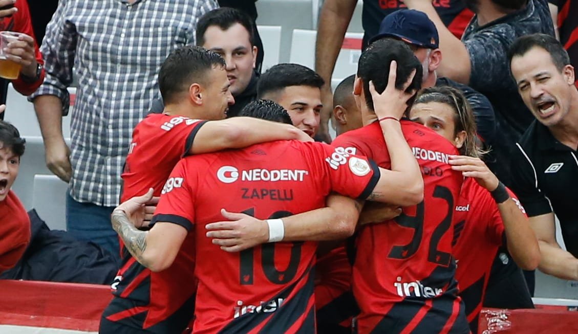 Athletico busca título no ano do centenário