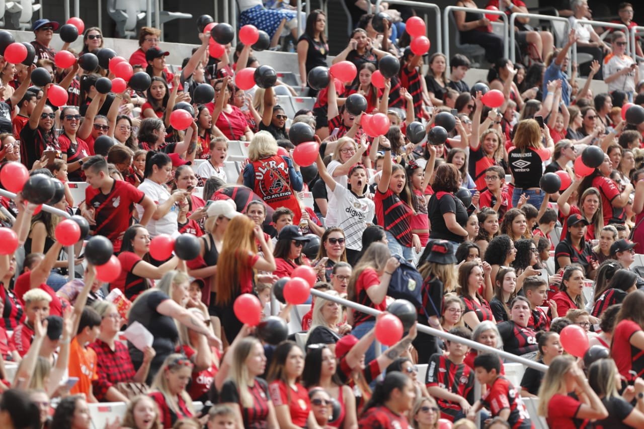 Athletico x Maringá será exclusivo para mulheres, crianças e PCD's