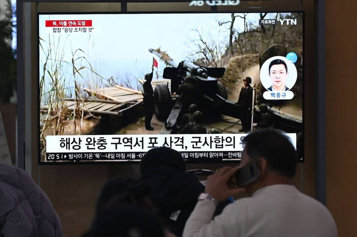 Coreia do Norte faz 60 disparos próximo à Coreia do
