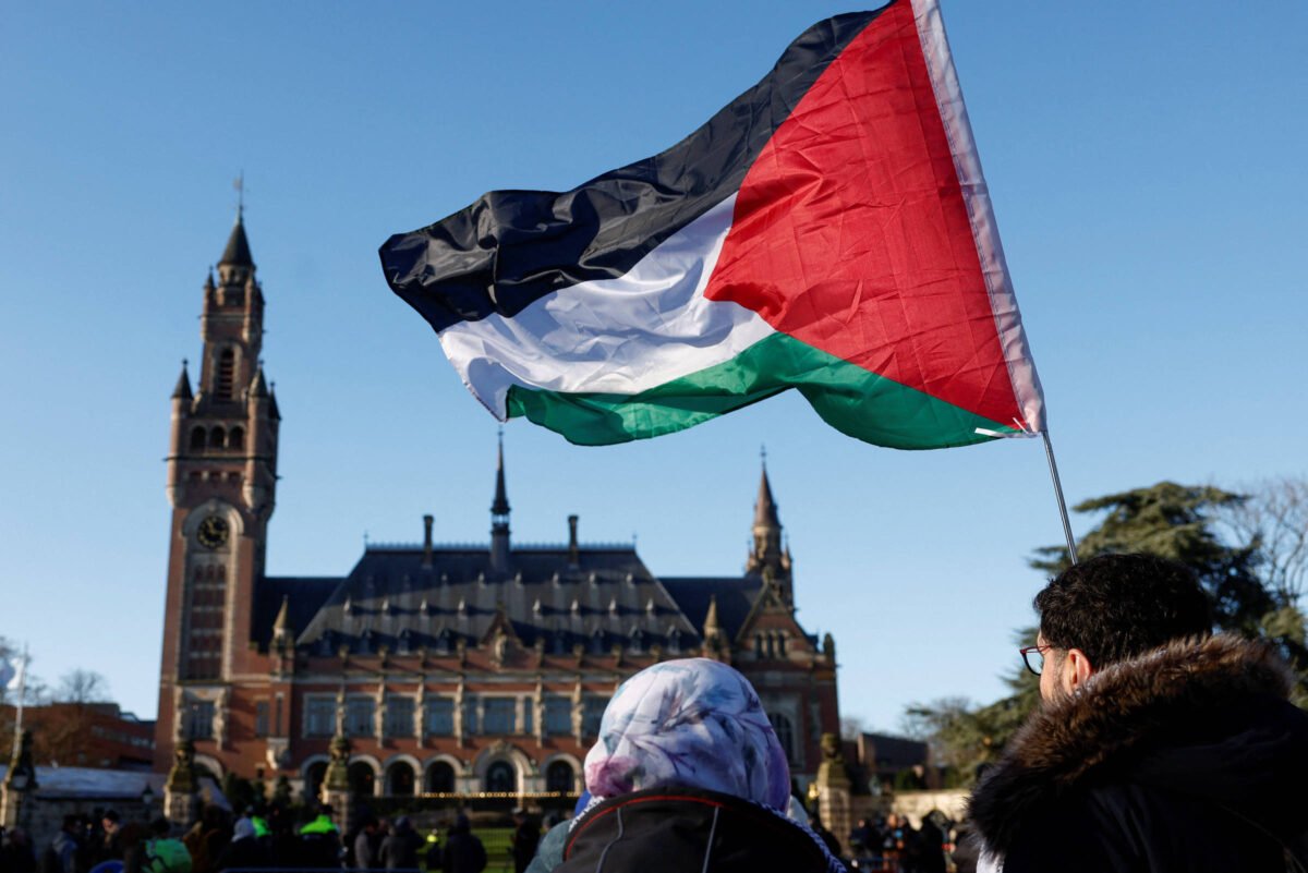 Corte de Haia frustra palestinos e não determina trégua -