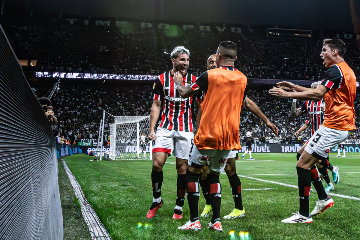 Era uma vez uma escrita no estádio de Itaquera -