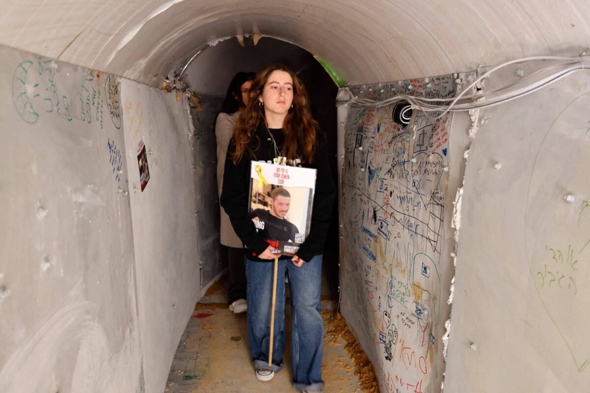 Guerra: famílias de reféns replicam túneis do Hamas - 13/01/2024