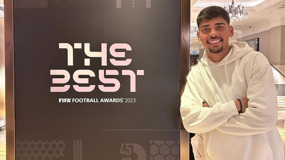 Guilherme Madruga ganha o Prêmio Puskás após fechar com clube