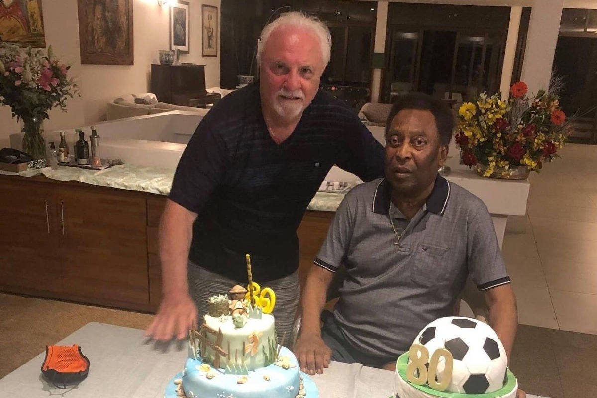 Herança: viúva e empresário de Pelé brigam na Justiça -