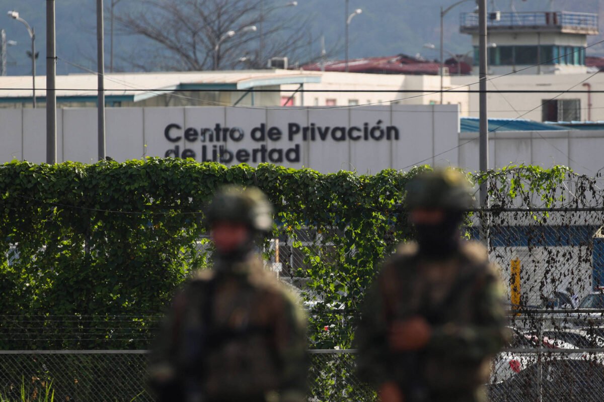 Mistério ronda fuga de Fito, que disparou crise no Equador