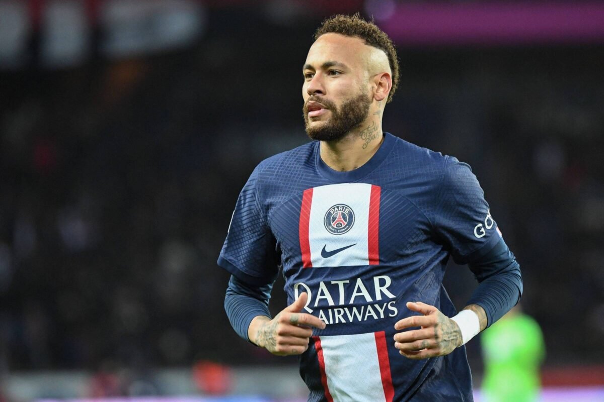 Neymar: Justiça investiga possíveis vantagens fiscais PSG - 03/01/2024 -
