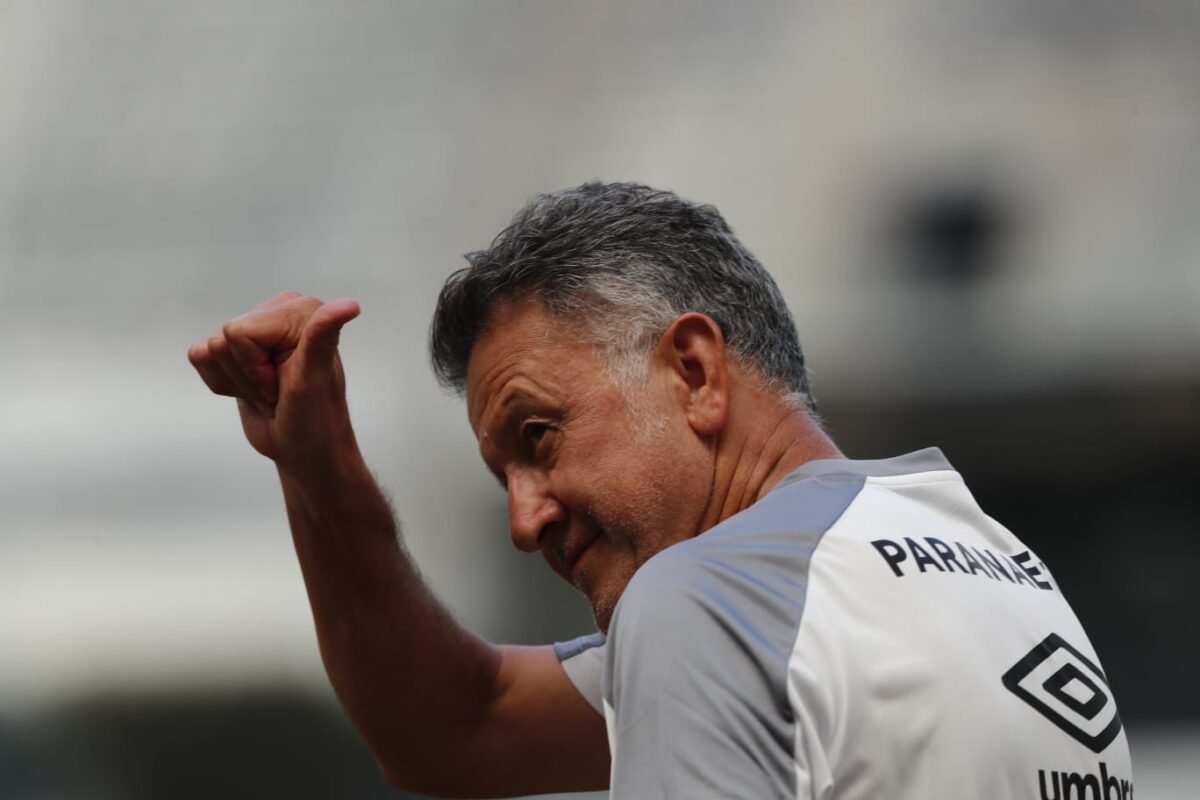 Osorio promete Athletico protagonista em campo