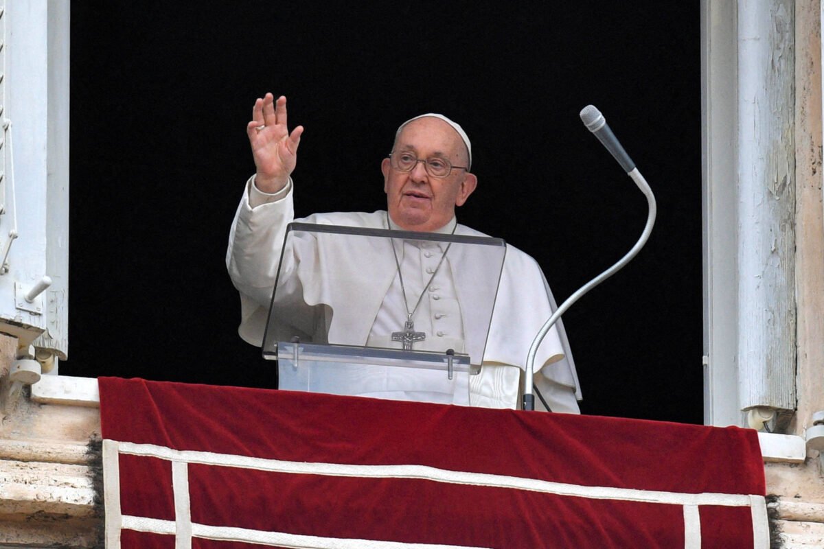 Papa faz alerta sobre perigos da inteligência artificial - 24/01/2024