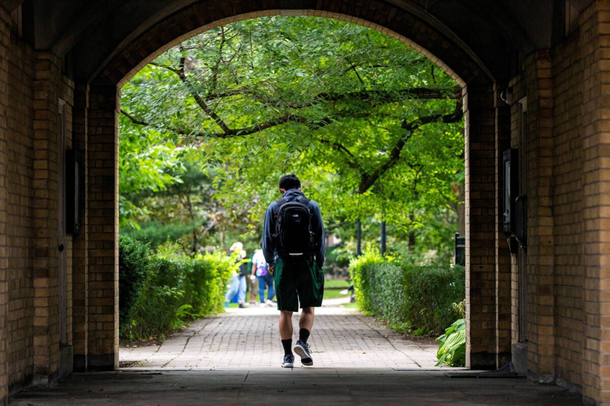 Por que Canadá limitará entrada de estudantes estrangeiros - 23/01/2024