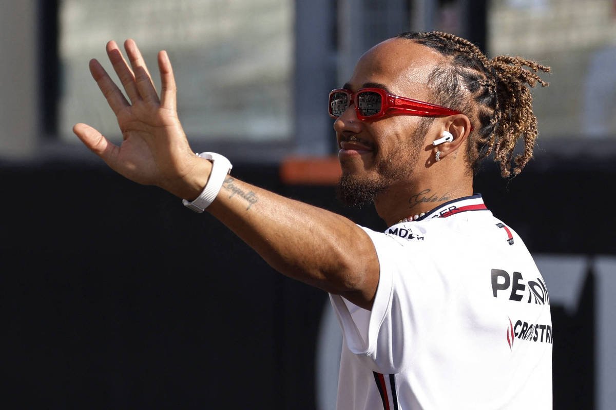 Hamilton vai trocar a Mercedes pela Ferrari na F1 -