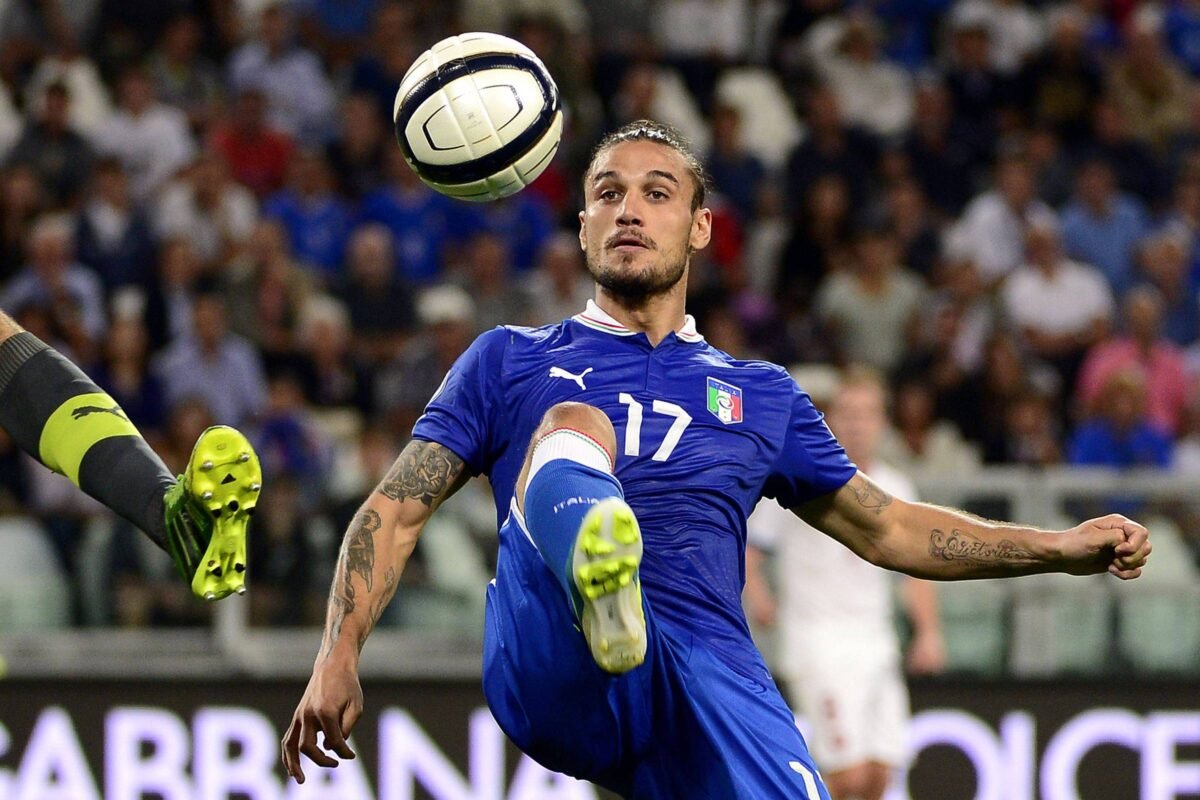 Ex-jogador argentino reacende debate sobre depressão - 14/03/2024 - Esporte