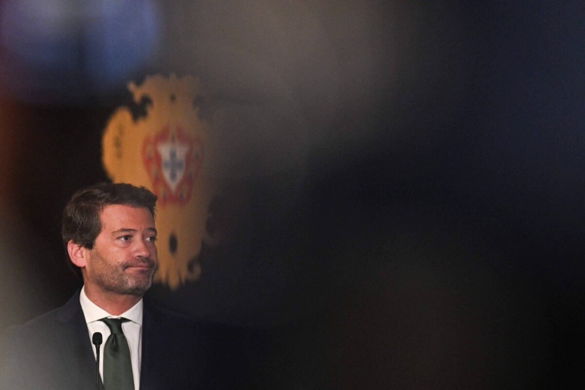 Portugal: Deputado do Chega viveu como ilegal na França -