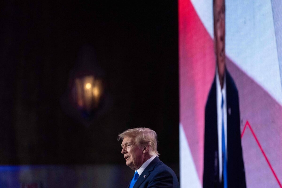 Apoio evangélico a Trump evoluiu para devaneio messiânico - 03/04/2024