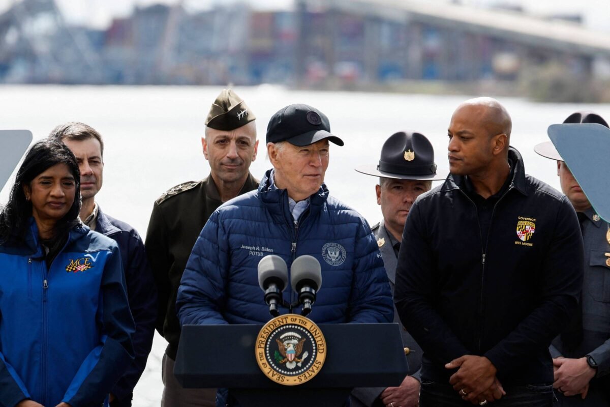 Biden pede verbas para reconstruir ponte em Baltimore - 05/04/2024