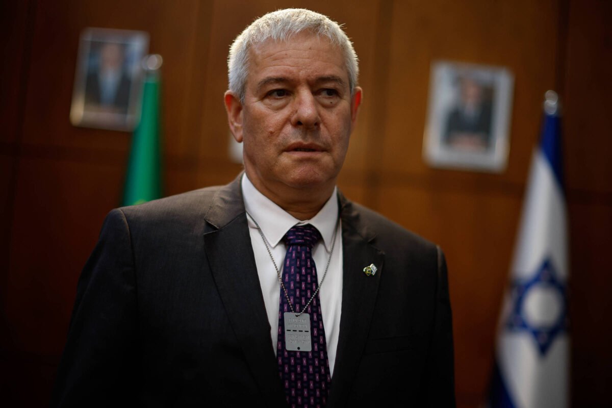 Brasil decepciona ao não condenar Irã, diz embaixador - 14/04/2024