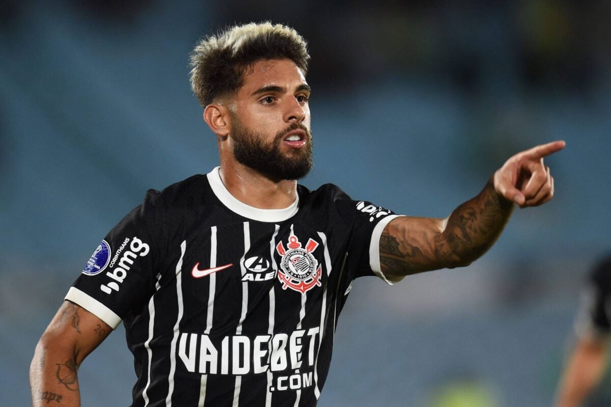 Com centroavantes gatos, Corinthians ainda não fez gol - 22/04/2024