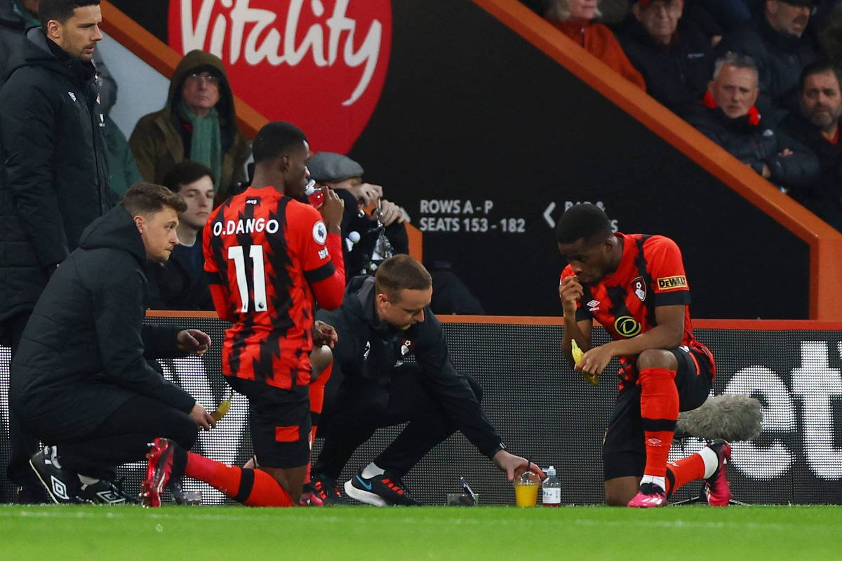 Como futebol europeu fez pazes com jejum durante o Ramadã