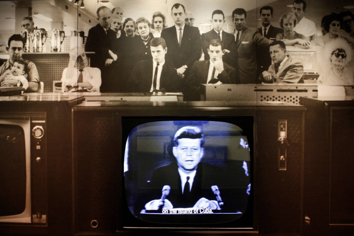 Documentário mostra que Guerra Fria não é só marco passado