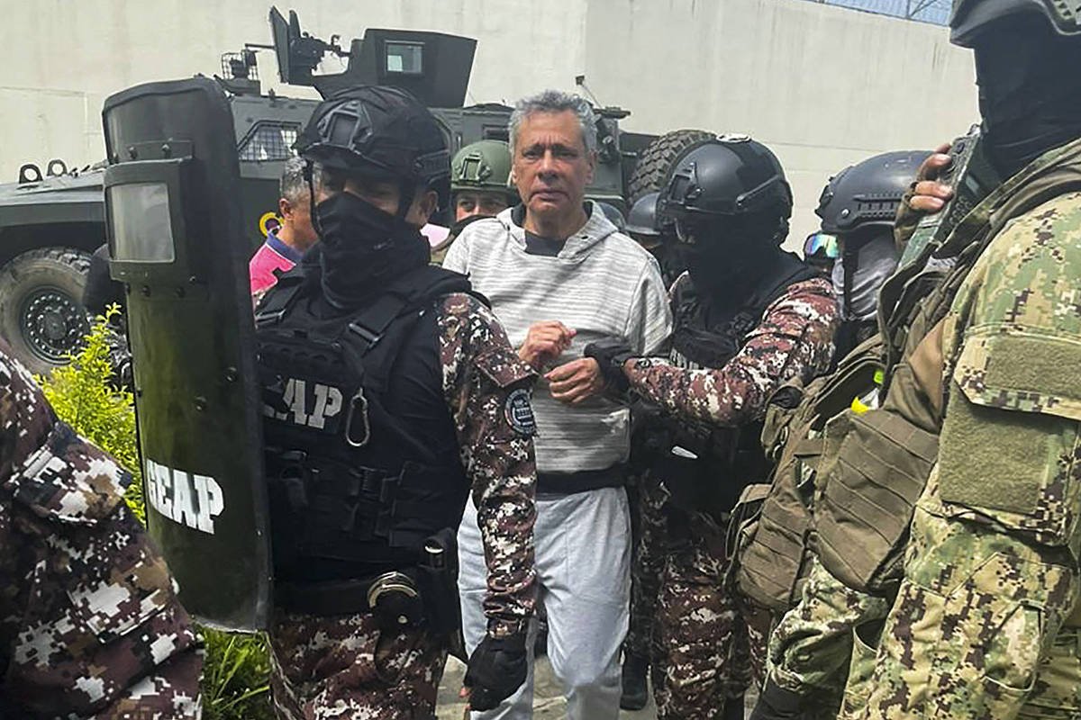 Equador: Ex-vice do Equador tentou suicídio após captura - 10/04/2024