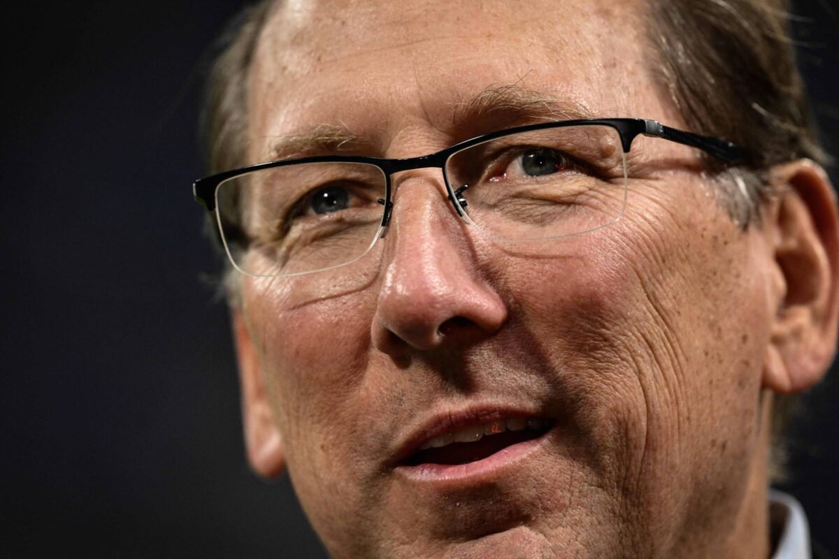 Inteligência artificial de John Textor deu tilt - 15/04/2024 -