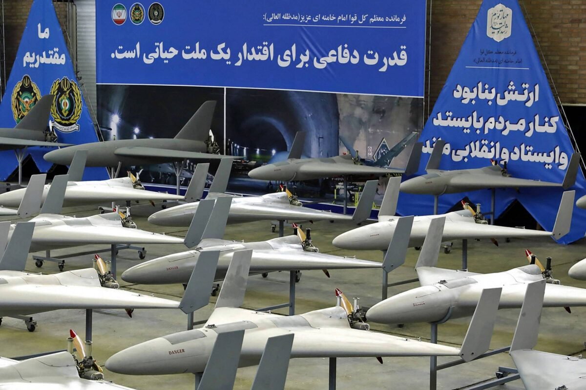 Irã lança drones em direção a Israel após ameaças -
