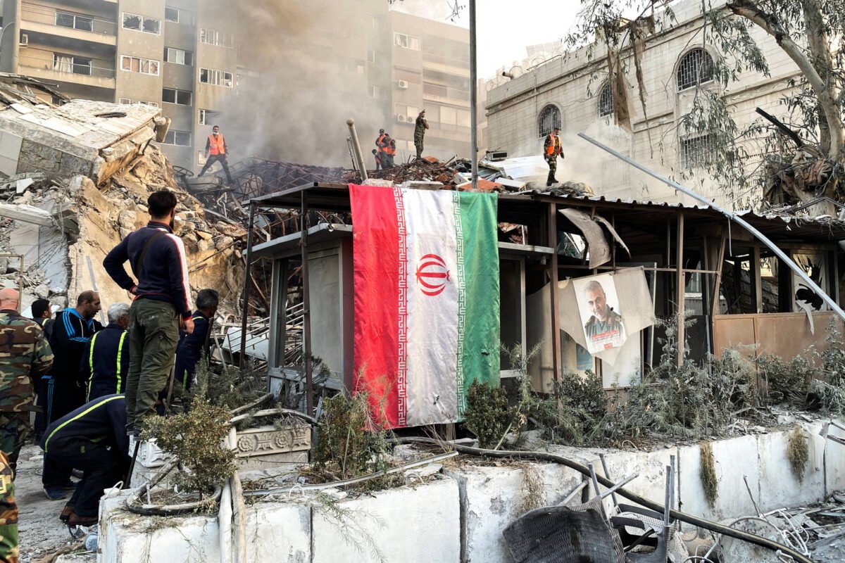 Israel-Irã: inimigos de hoje já tiveram relação amistosa - 13/04/2024