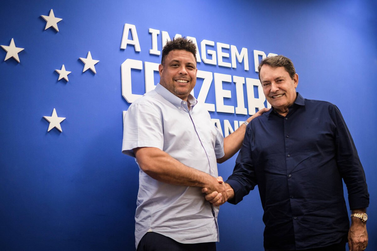 Para especialistas, Ronaldo tirou o Cruzeiro da UTI - 30/04/2024