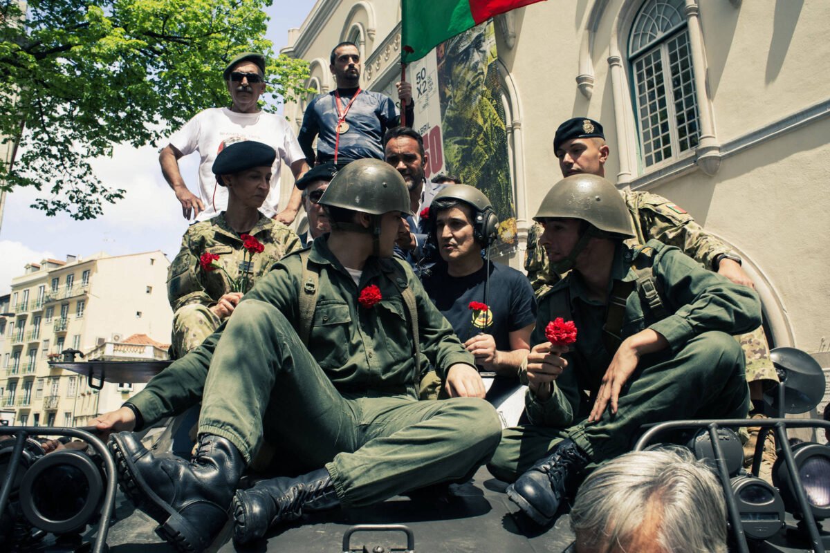 Portugal: Fala sobre escravidão constrange presidente - 25/04/2024 - Mundo