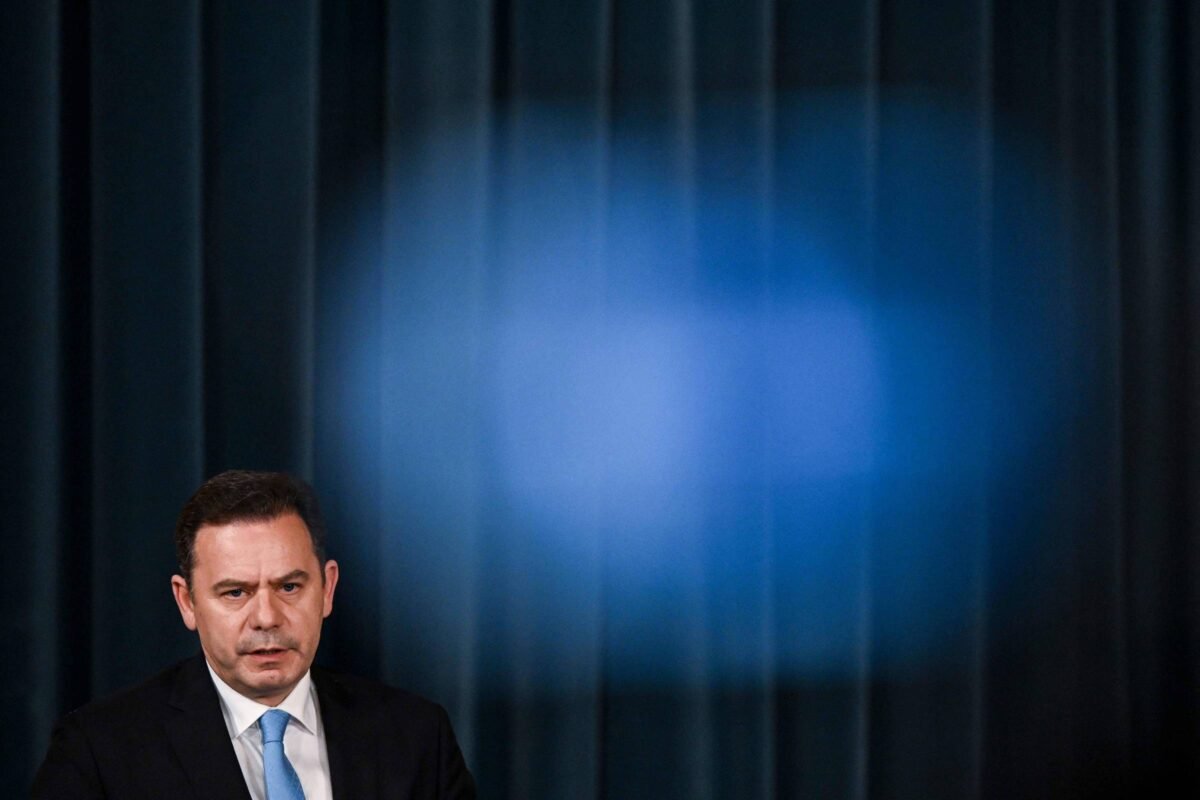 Portugal: Novo premiê Luís Montenegro toma posse - 02/04/2024 -