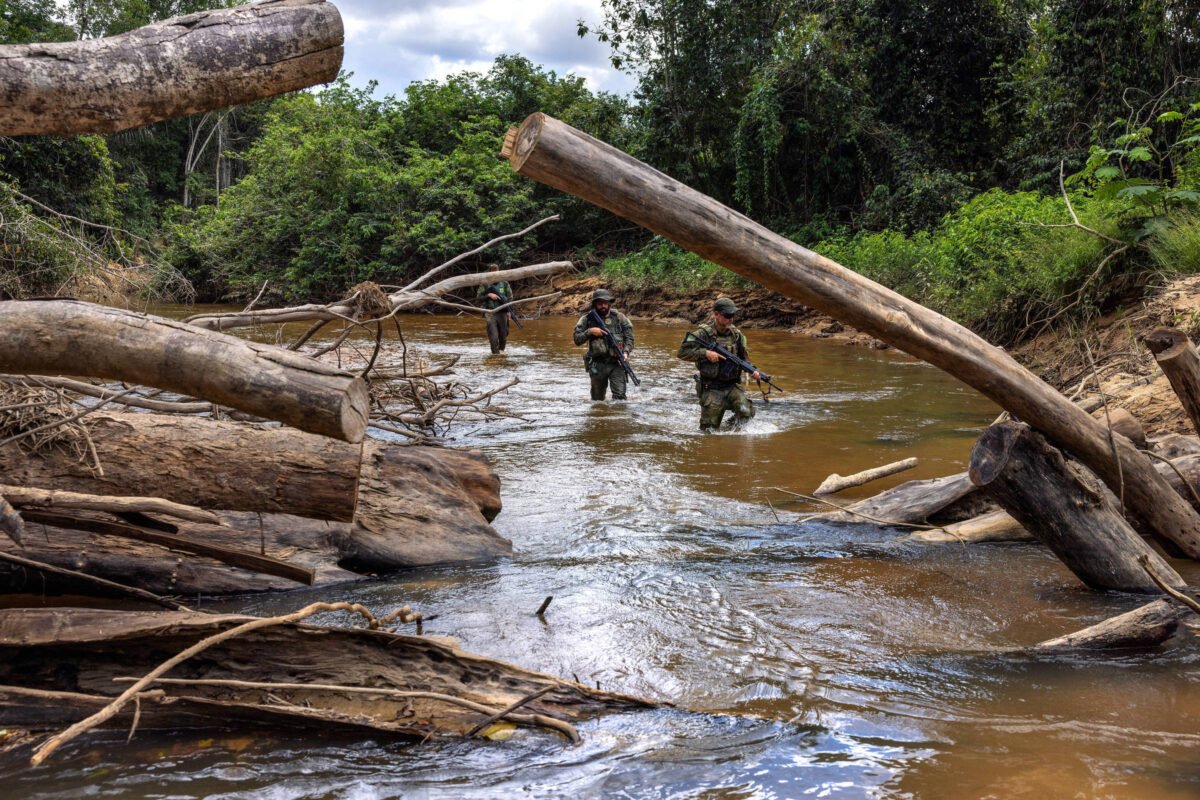 Valorização do ouro alimenta garimpo ilegal na Colômbia - 09/04/2024