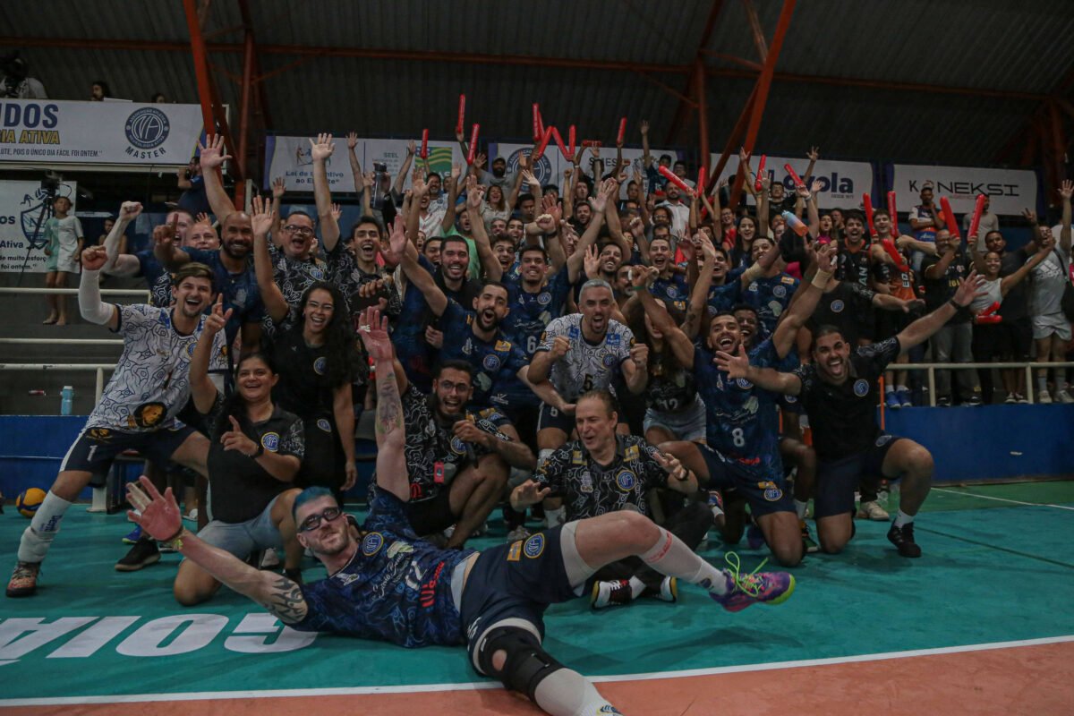 Vôlei: Equipe fundada por neurologista chega à Superliga - 23/04/2024