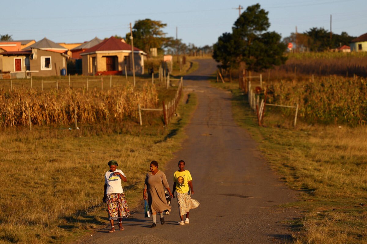 África do Sul: Campanhas contra imigrantes ganham força - 24/05/2024