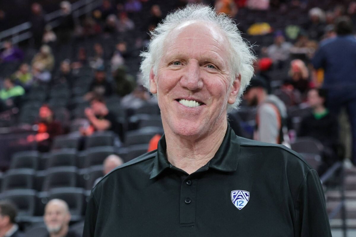 Bill Walton, bicampeão da NBA, morre aos 71 anos -