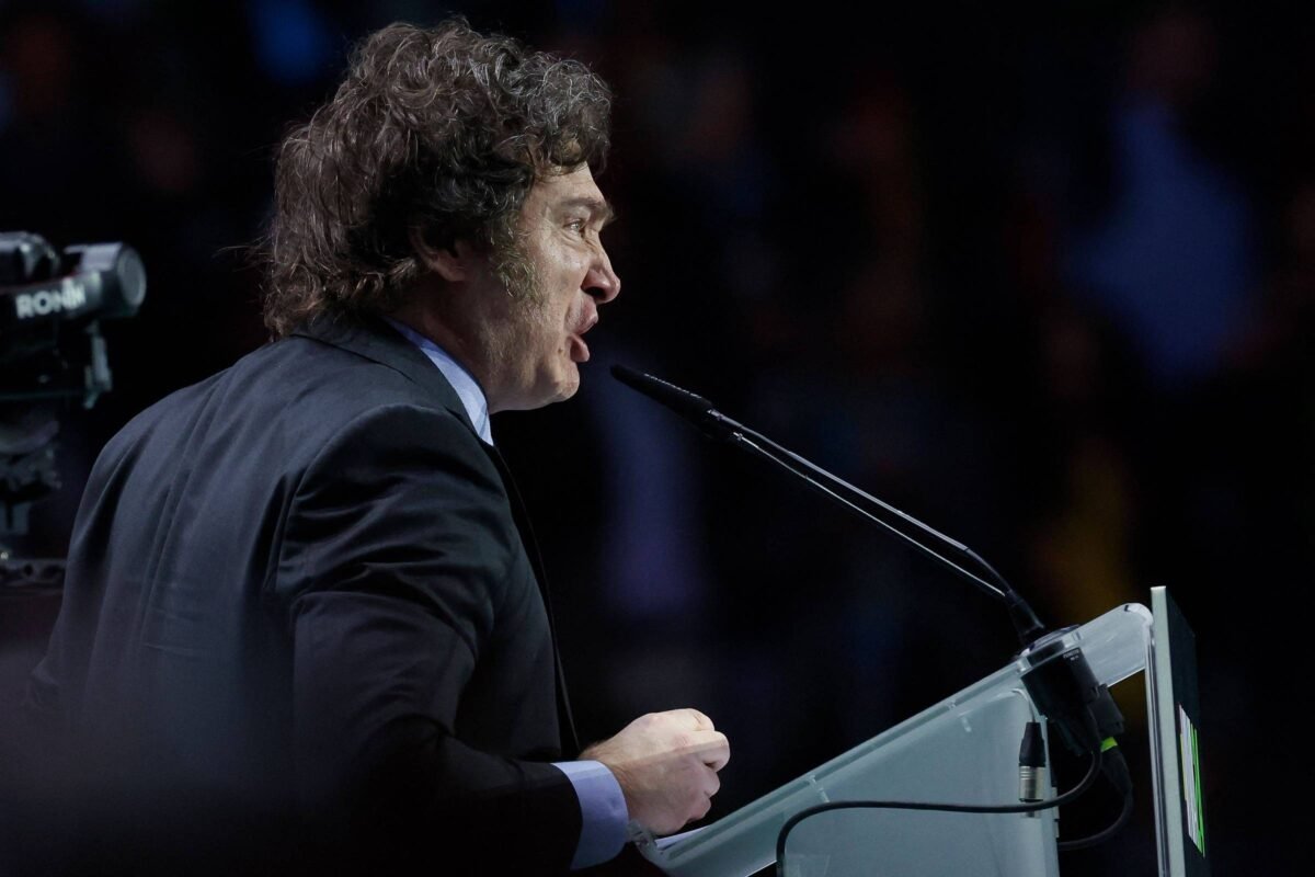 Espanha retira embaixadora da Argentina - 21/05/2024 - Mundo