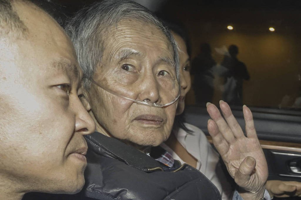 Ex-ditador peruano Alberto Fujimori revela câncer maligno - 11/05/2024 -