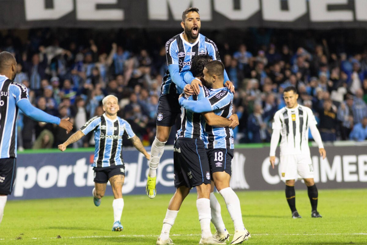 Grêmio volta ao futebol com vitória na Libertadores - 29/05/2024