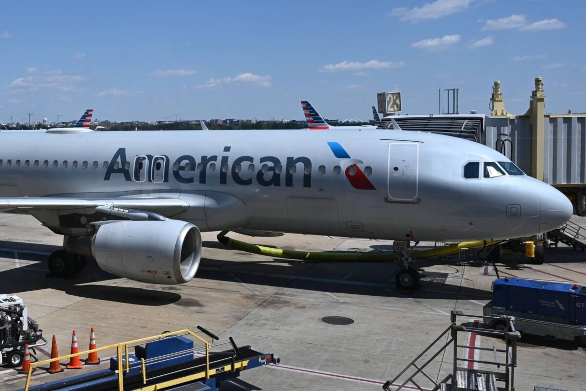 Homens negros acusam American Airlines de racismo - 29/05/2024 -
