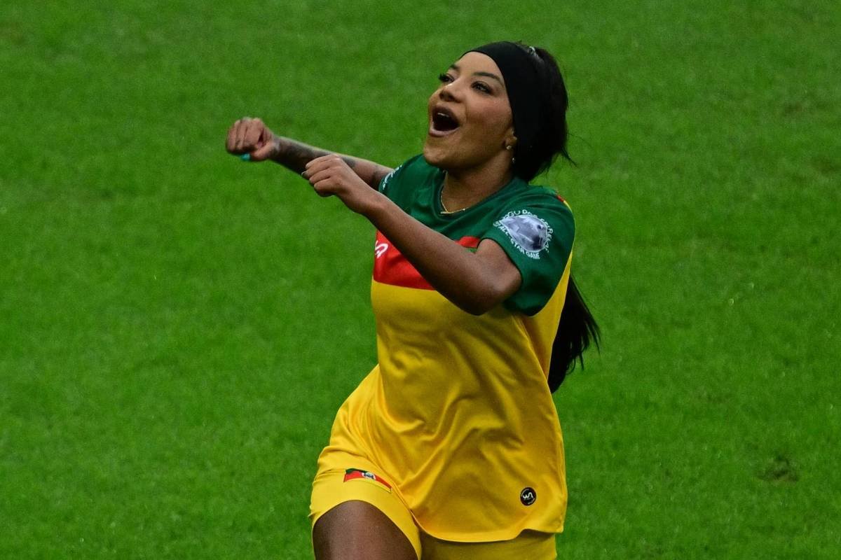 Ludmilla abre placar do Futebol Solidário - 26/05/2024 - Celebridades