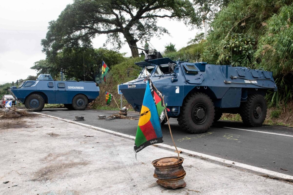 Polícia da França é mobilizada na Nova Caledônia - 19/05/2024