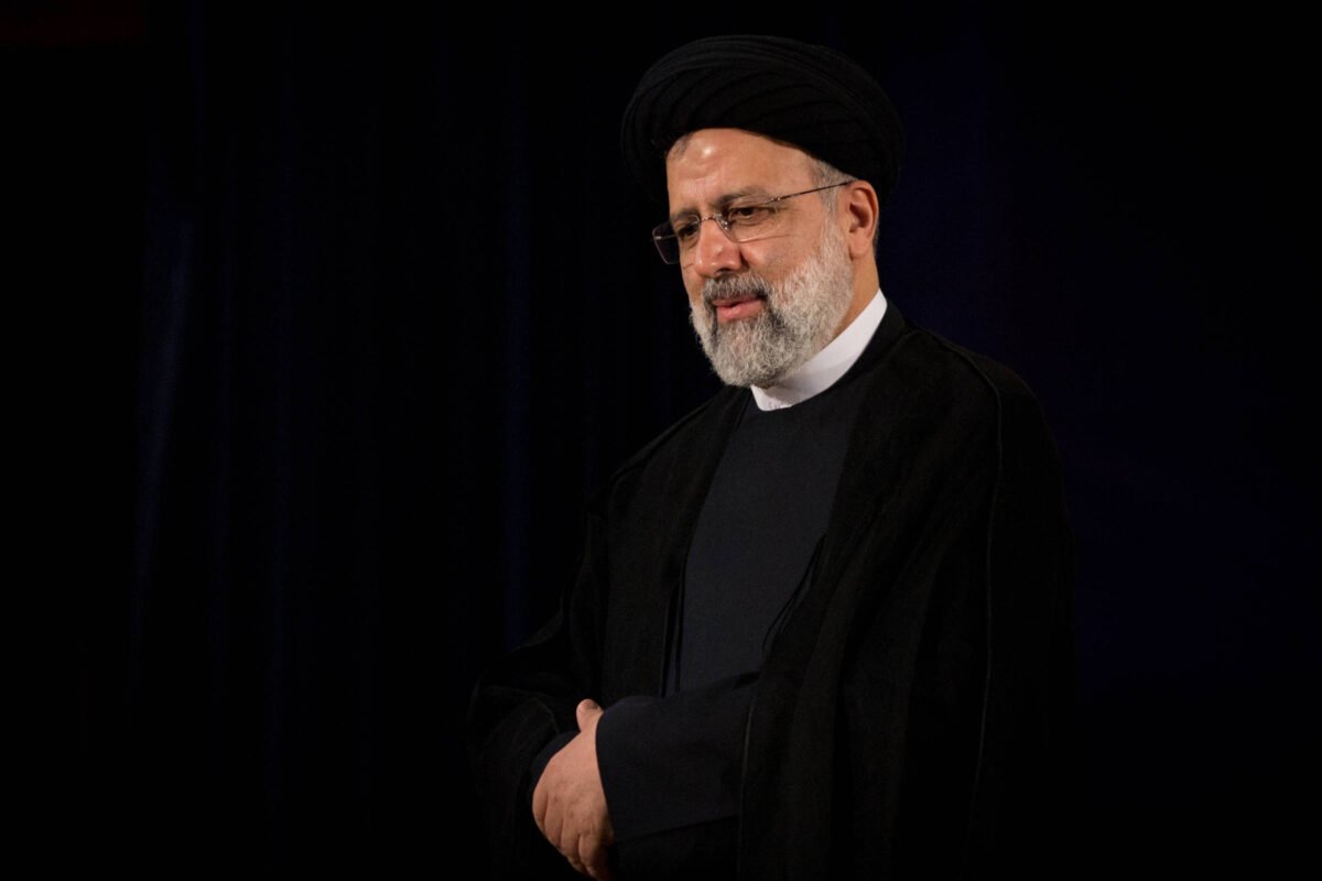 Presidente do Irã, Ebrahim Raisi, morre em acidente aéreo -